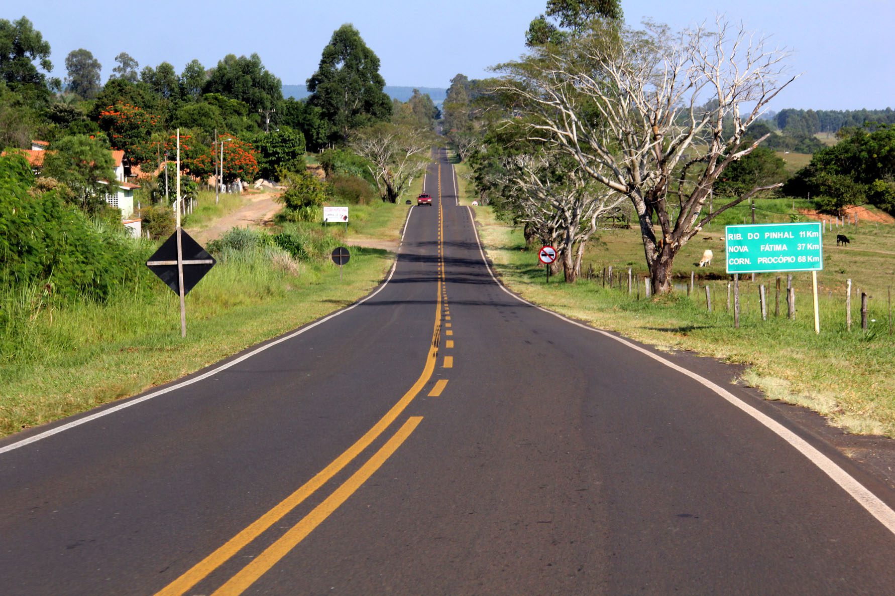 Obras de manutenção do DER melhoram rodovias no Norte Pioneiro. Foto: Jorge Woll/DER