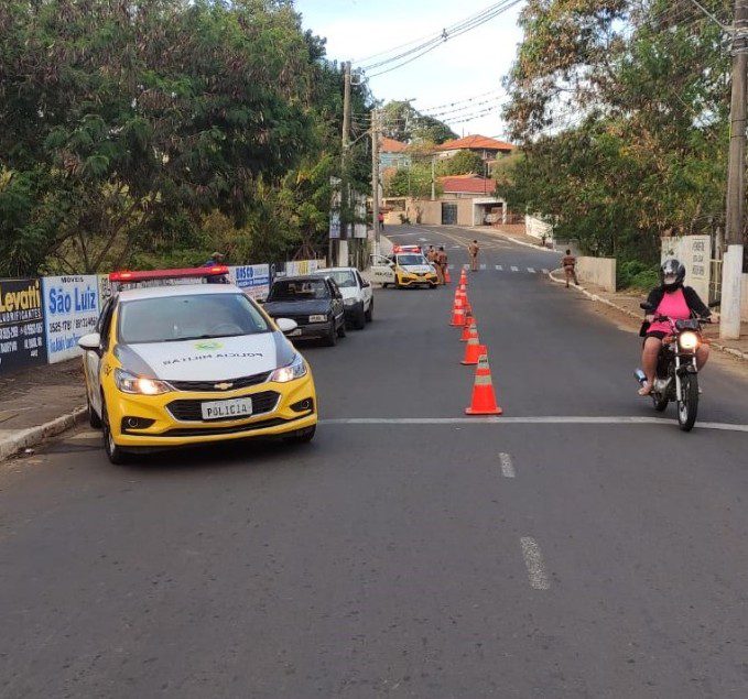 Operação de trânsito mobiliza Jacarezinho